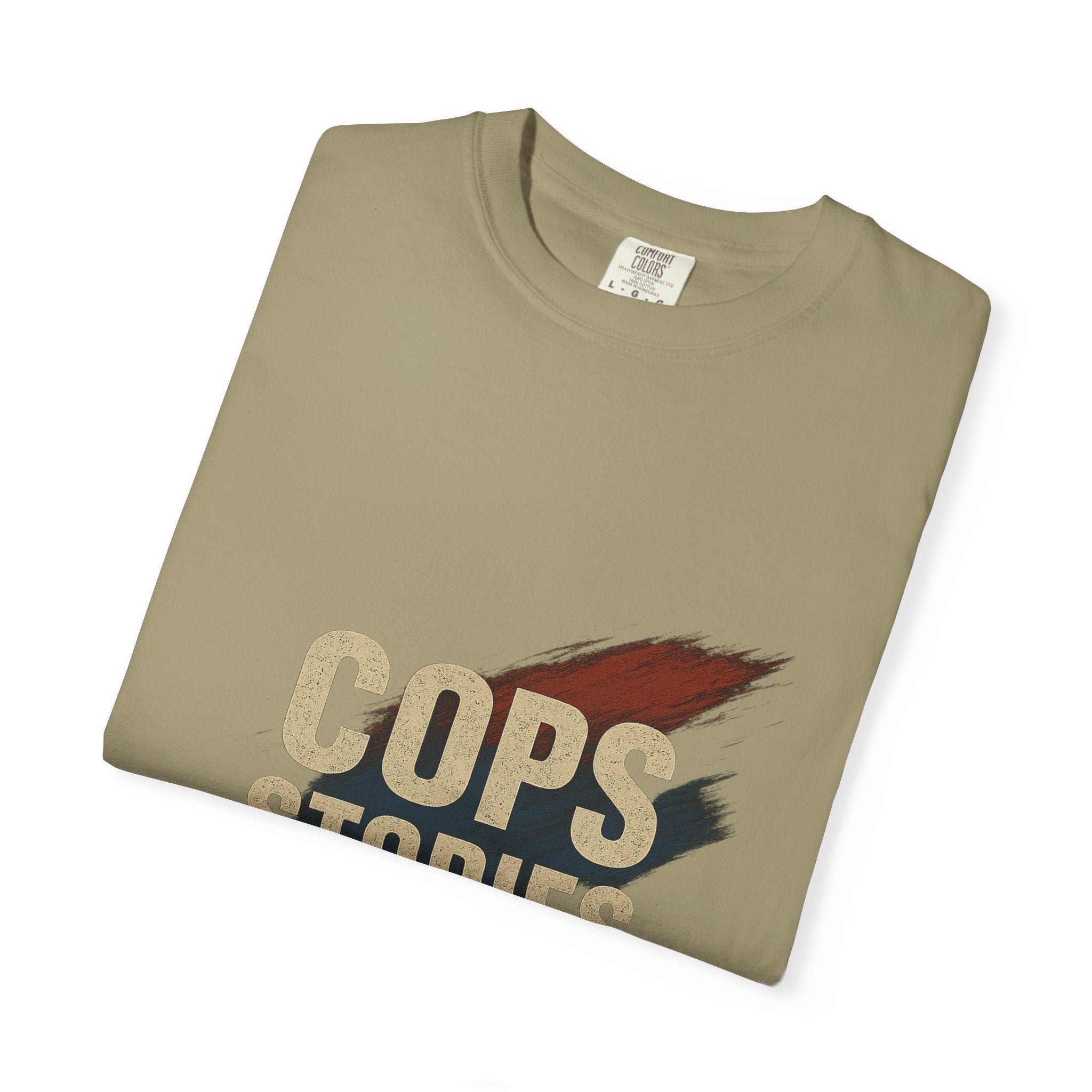Cops Stories T-shirt | Unisex plaggfärgad T-shirt för polisentusiaster, perfekt för vardagsbruk, presenter, polisuppskattning